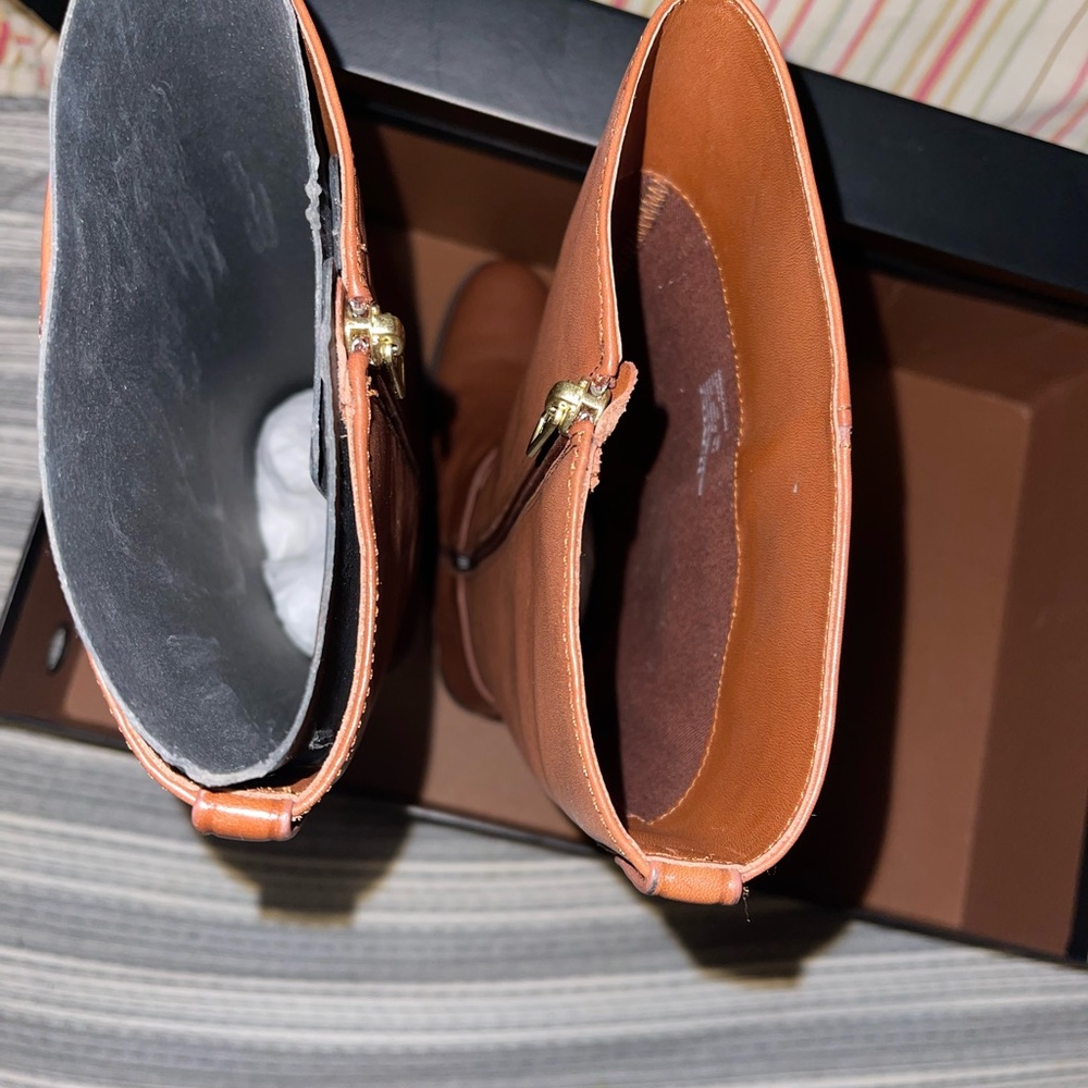 Coach women’s boots, ESSEX SEMI MATTE CALF DARK SADDLE - Picture 6 of 10